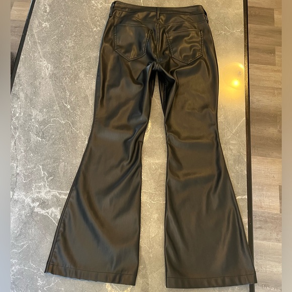 Hollister High-Rise Vegan Leather Flare Pants - Picture 3 of 5
